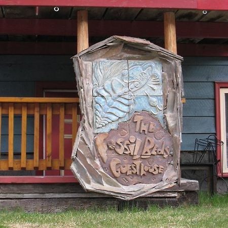 Fossil Beds Guesthouse Golden Extérieur photo